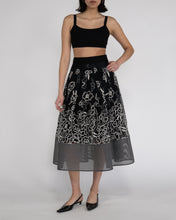 Load image into Gallery viewer, Floral Embroidered Midi Skirt
