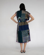 Load image into Gallery viewer, Vintage Silk Patchwork Duster

