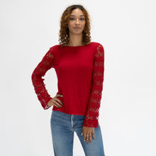 Load image into Gallery viewer, Bloomingdale&#39;s Silk Cashmere Sweater
