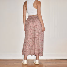 Load image into Gallery viewer, Pink Paisley Skirt
